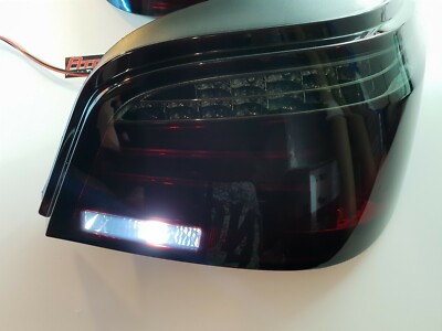 BMW 5er E60 Limousine LED Lightbar Rückleuchten Heckleuchten Dunkel Rot Bj.03-07 – Bild 10