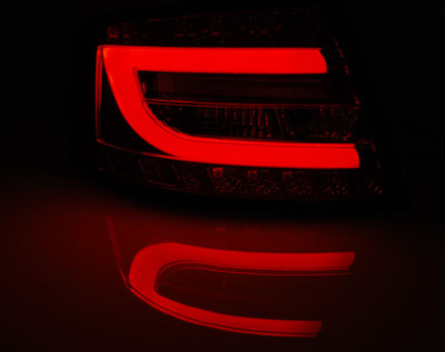 LED Rückleuchten Audi A6 4F Limousine in Rot Smoke Lightbar, 6 Pin Europaw. zuge – Bild 3